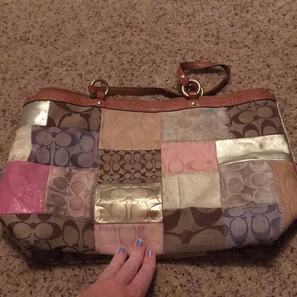 Coach purse and matching wristlet